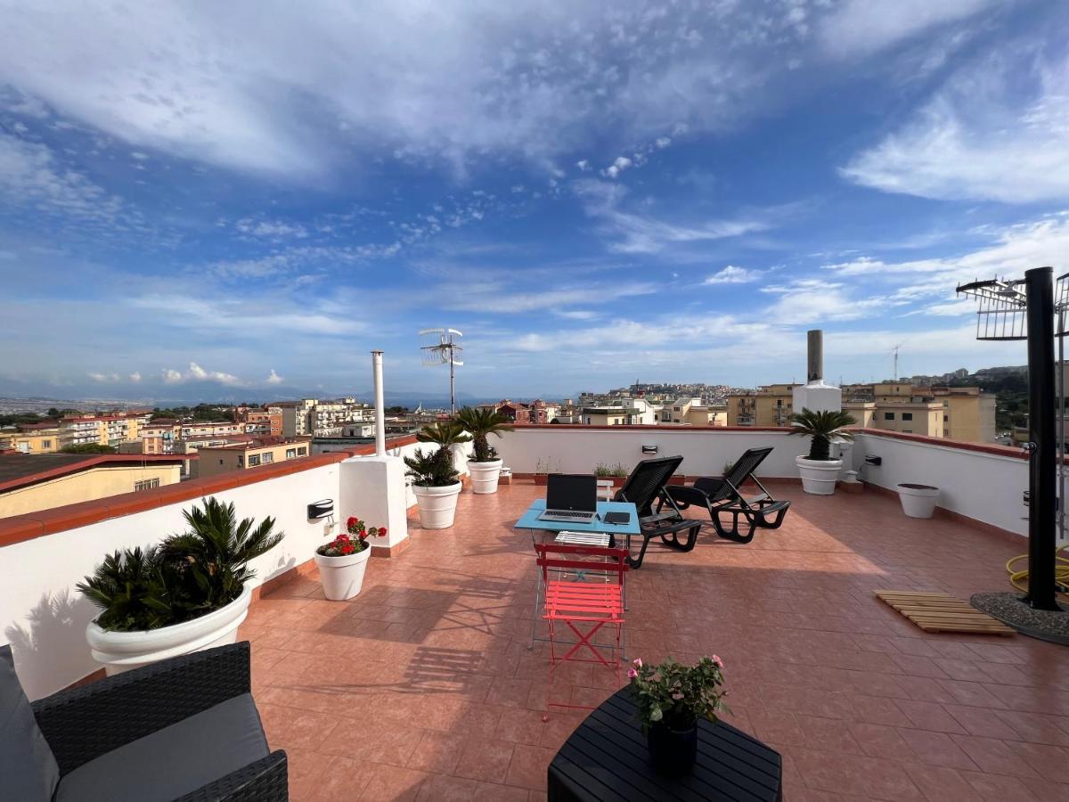 Ferienwohnung Terrazza Lieti Neapel Exterior foto